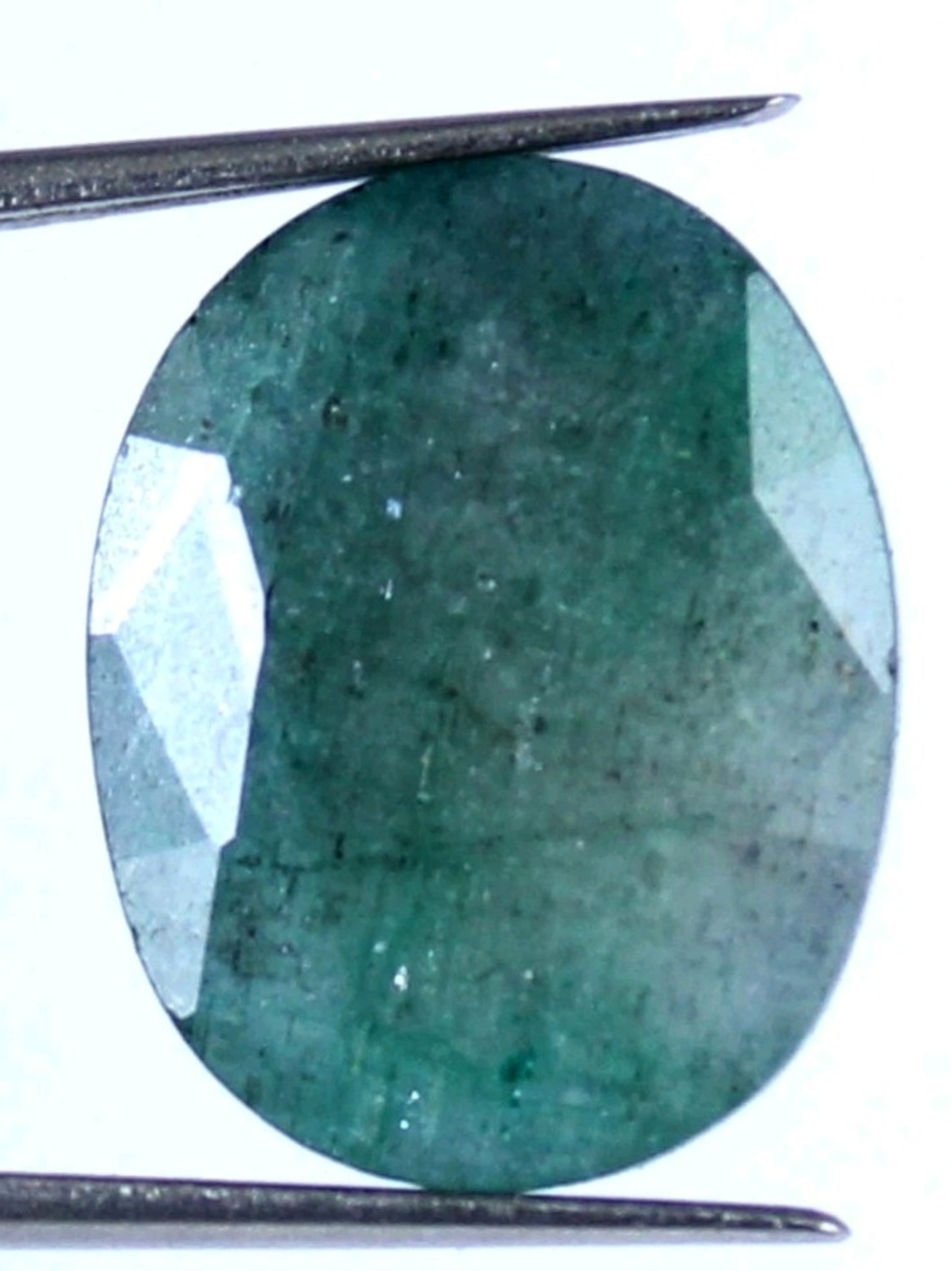 Green Emerald 6.90 Ct Natural Oval Gemstone